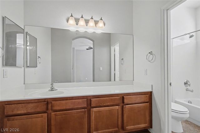 195 Falling Stones Court, Henderson, NV 89012