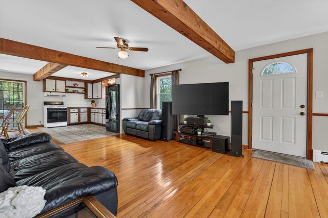 112 Main Street, Candia, NH 03034