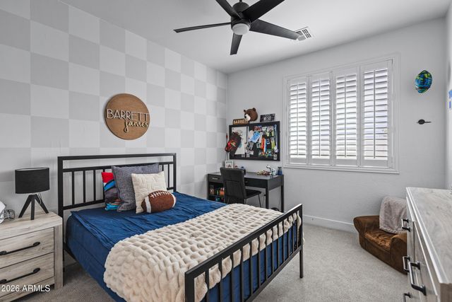 2435 E Narrowleaf Drive, Gilbert, AZ 85298