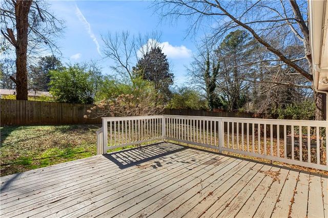 3261 Bonway Drive, Decatur, GA 30032