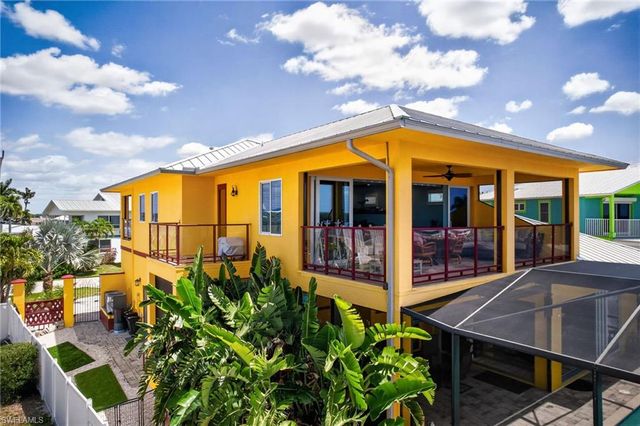 11859 Island AVE, Matlacha, FL 33993