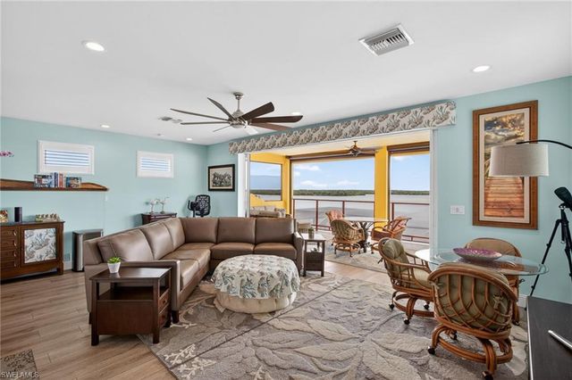 11859 Island AVE, Matlacha, FL 33993