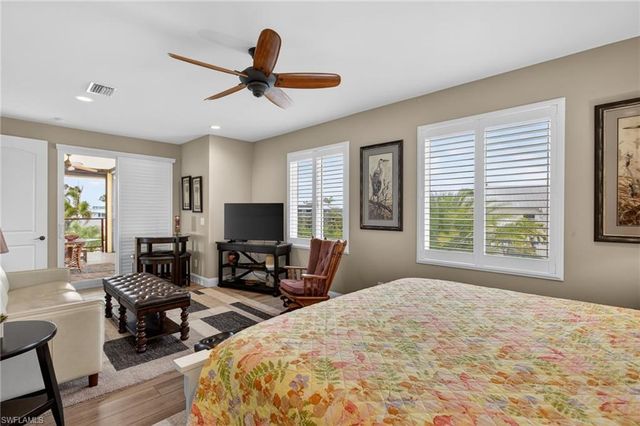 11859 Island AVE, Matlacha, FL 33993