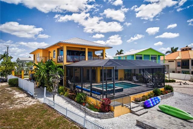 11859 Island AVE, Matlacha, FL 33993