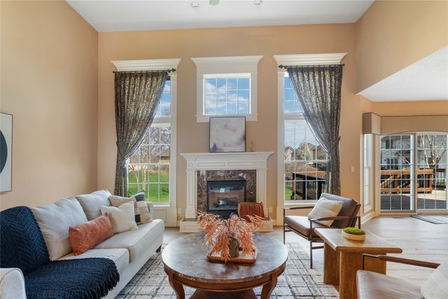 215 SW Stonegate Drive, Ankeny, IA 50023