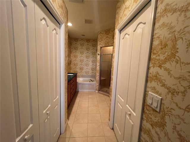 4665 WHISPERING OAKS DRIVE, North Port, FL 34287