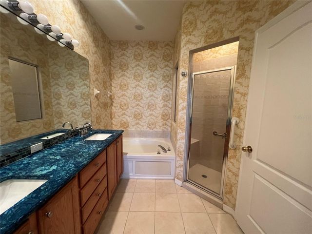 4665 WHISPERING OAKS DRIVE, North Port, FL 34287