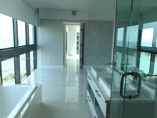 650 NE 32nd St 4508, Miami, FL 33137