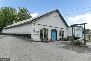 2060 NEWARK RD, Lincoln University, PA 19352