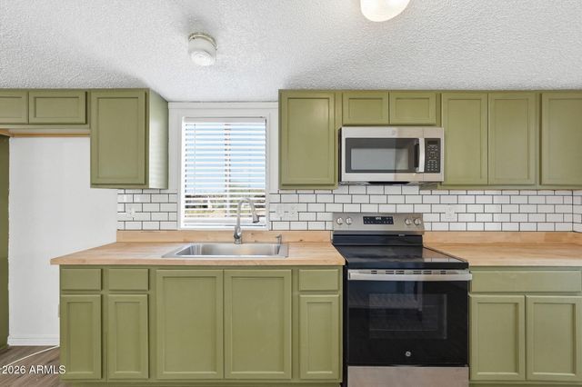 24215 E Logan Boulevard, Florence, AZ 85132