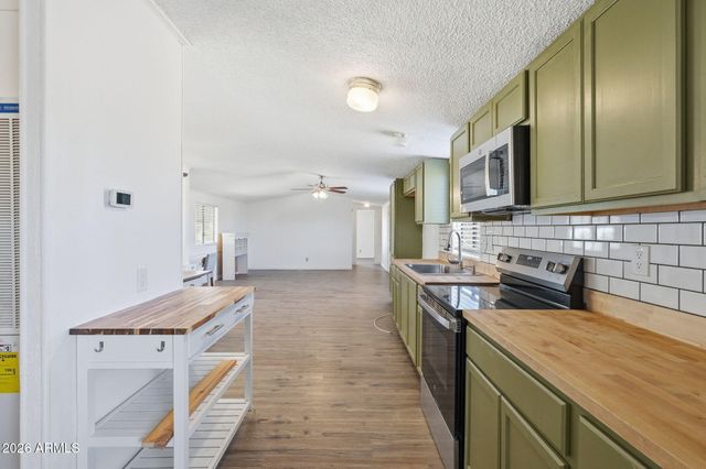 24215 E Logan Boulevard, Florence, AZ 85132