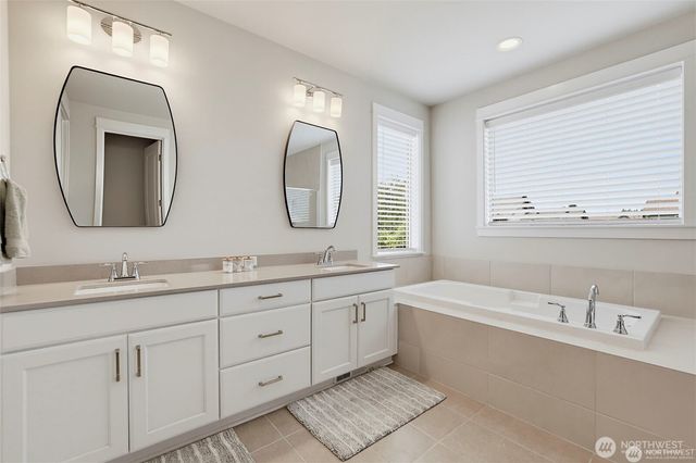 1250 SE 19th Street, North Bend, WA 98045
