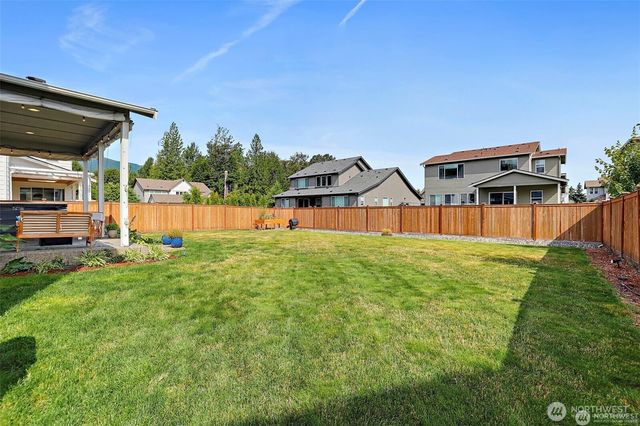 1250 SE 19th Street, North Bend, WA 98045