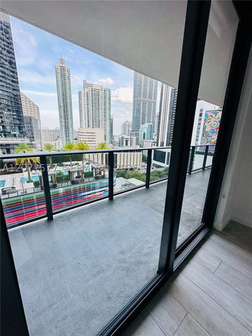 45 SW 9th St 1202, Miami, FL 33130
