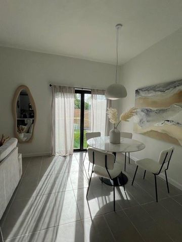 2526 Pierce Street 6, Hollywood, FL 33020