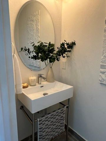 2526 Pierce Street 6, Hollywood, FL 33020