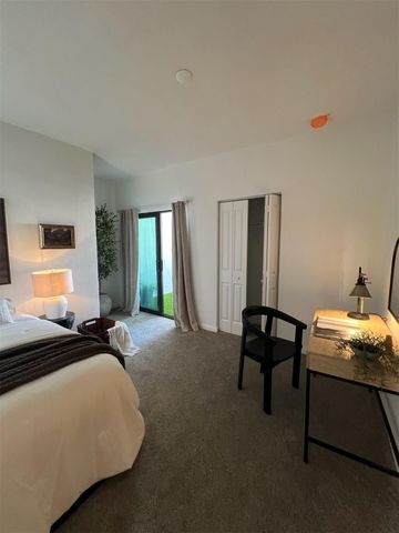 2526 Pierce Street 6, Hollywood, FL 33020