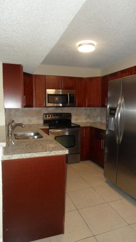 351 Palm Way 201, Pembroke Pines, FL 33025