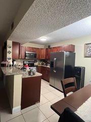 351 Palm Way 201, Pembroke Pines, FL 33025