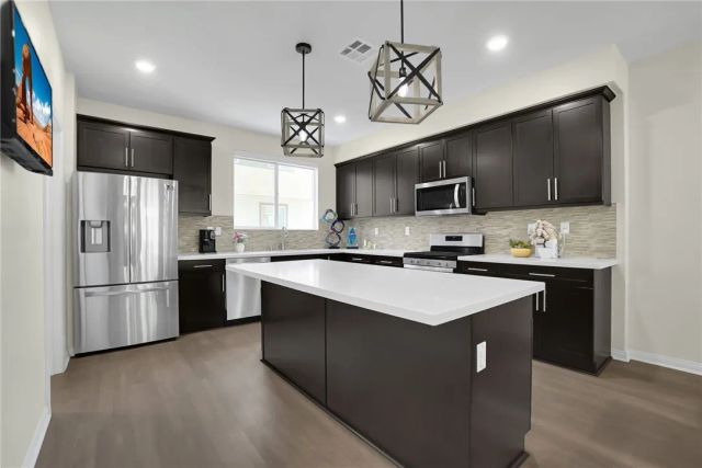 1213 Ironsides Lane, Harbor City, CA 90710