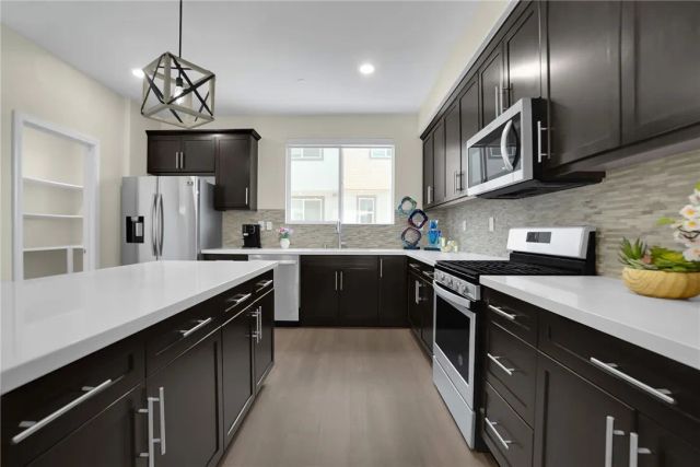 1213 Ironsides Lane, Harbor City, CA 90710