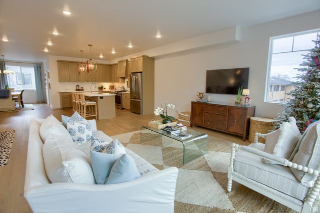 536 E 2360 S, Ogden, UT 84401