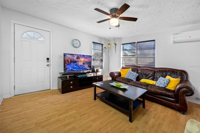 1918 MACOMBER AVENUE, Clearwater, FL 33755