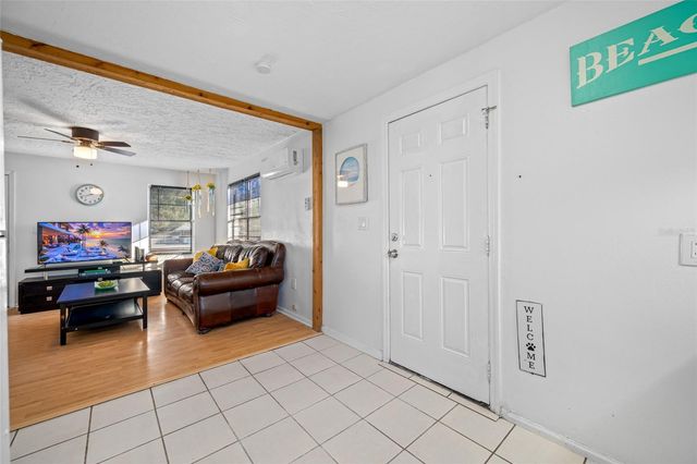 1918 MACOMBER AVENUE, Clearwater, FL 33755