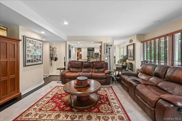 12 Berkshire Drive, New City, NY 10956