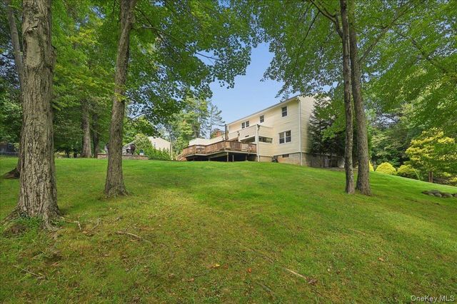 12 Berkshire Drive, New City, NY 10956