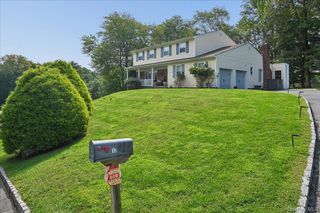 12 Berkshire Drive, New City, NY 10956