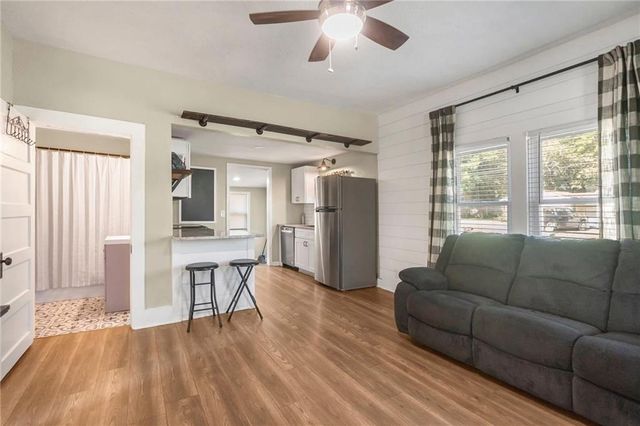 900 Walnut Avenue, Osawatomie, KS 66064