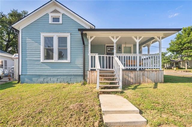 900 Walnut Avenue, Osawatomie, KS 66064