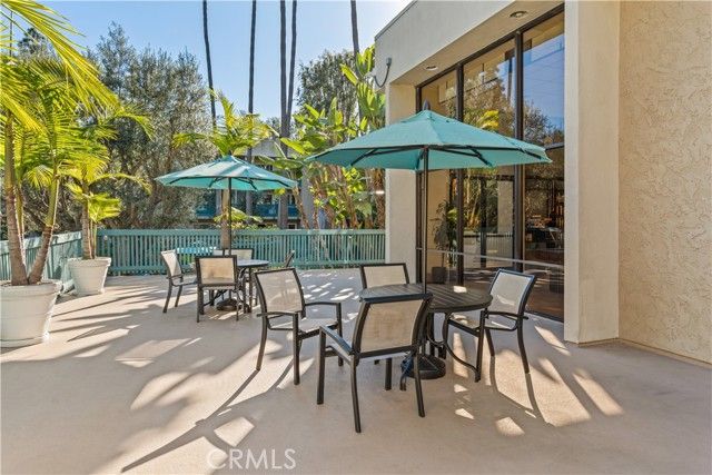 576 N Bellflower, Long Beach, CA 90814