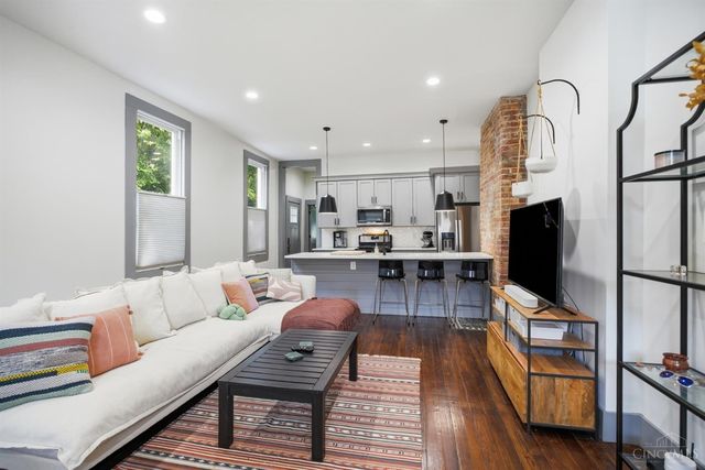 139 Winkler Street, Cincinnati, OH 45219