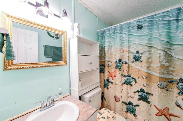 203 Dorothy St, Thibodaux, LA 70301