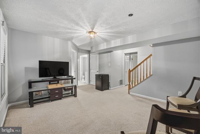 18 CHUDLEIGH CT, Baltimore, MD 21208