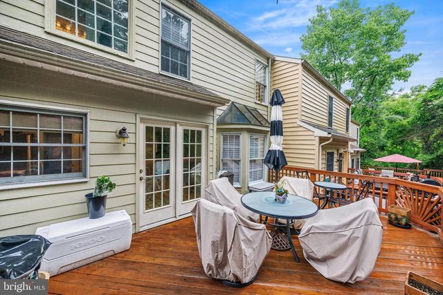 18 CHUDLEIGH CT, Baltimore, MD 21208