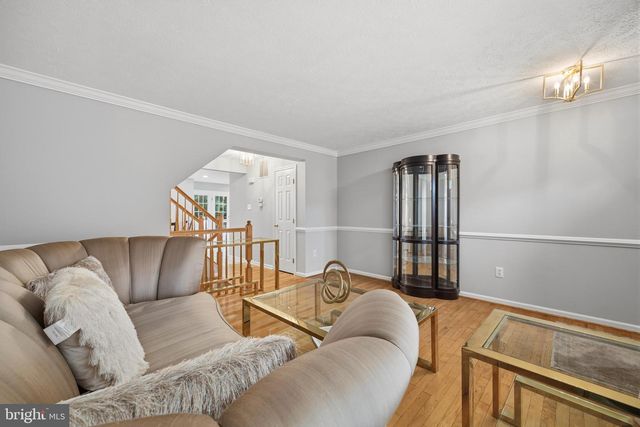 18 CHUDLEIGH CT, Baltimore, MD 21208