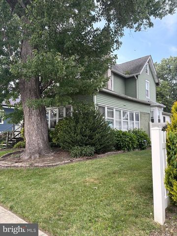 25 OSWEGO AVE, Audubon, NJ 08106