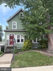 25 OSWEGO AVE, Audubon, NJ 08106