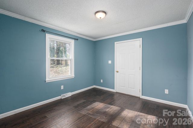 389 Carson Drive, Gastonia, NC 28052