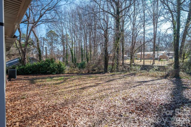 389 Carson Drive, Gastonia, NC 28052