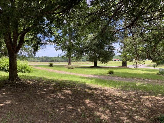 16926 County Road 4336, Larue, TX 75770