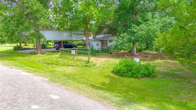 16926 County Road 4336, Larue, TX 75770