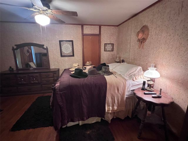 16926 County Road 4336, Larue, TX 75770