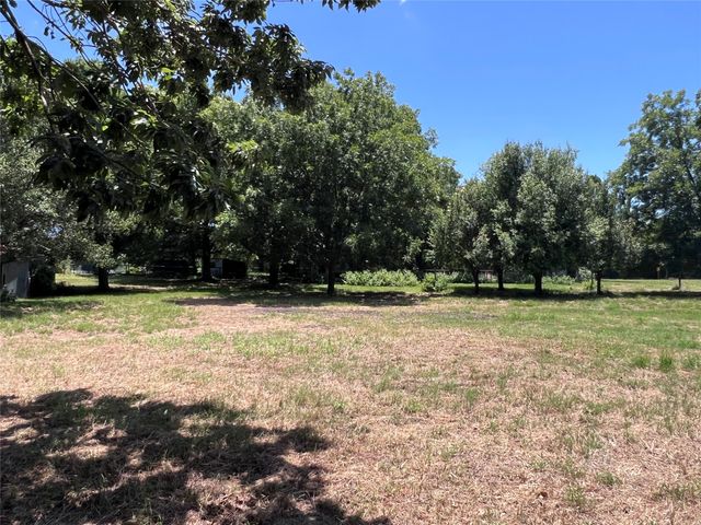 16926 County Road 4336, Larue, TX 75770