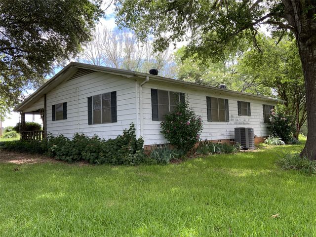 16926 County Road 4336, Larue, TX 75770