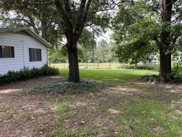 16926 County Road 4336, Larue, TX 75770