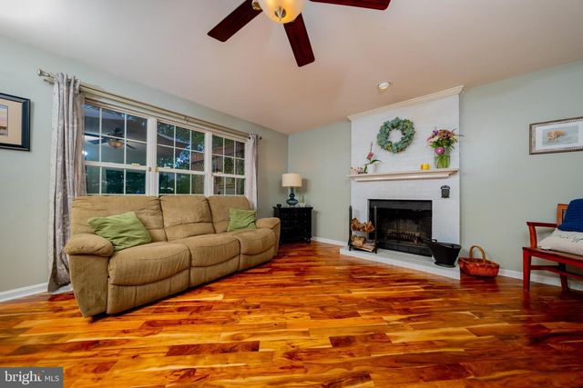 9348 AMARYLLIS AVE, Manassas, VA 20110